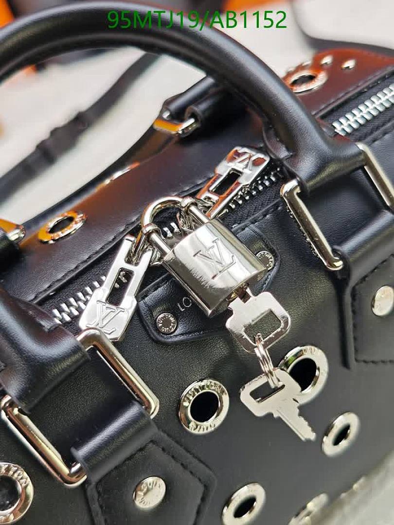 LV-Bags4A Quality Code: AB1152 $: 95USD