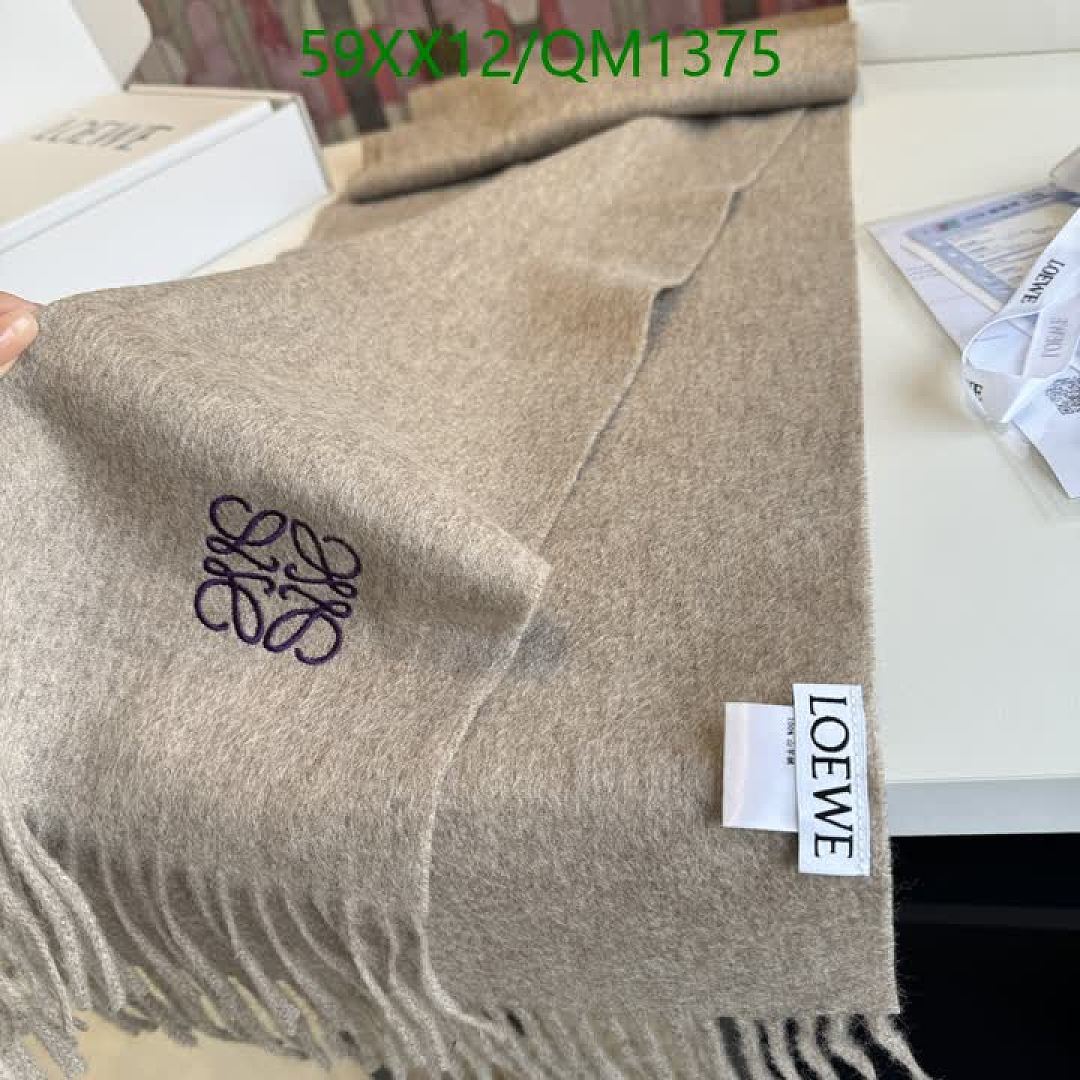 Loewe-Scarves Code: QM1375 $: 59USD