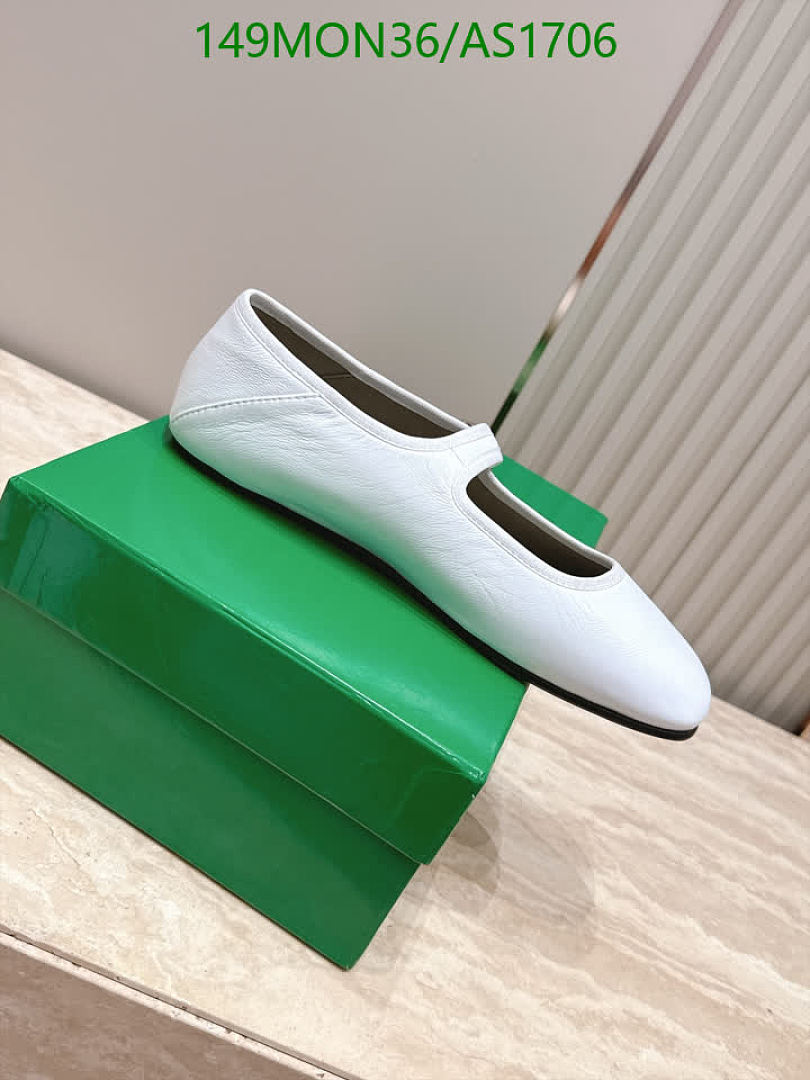 BV-Women Shoes Code: AS1706 $: 149USD
