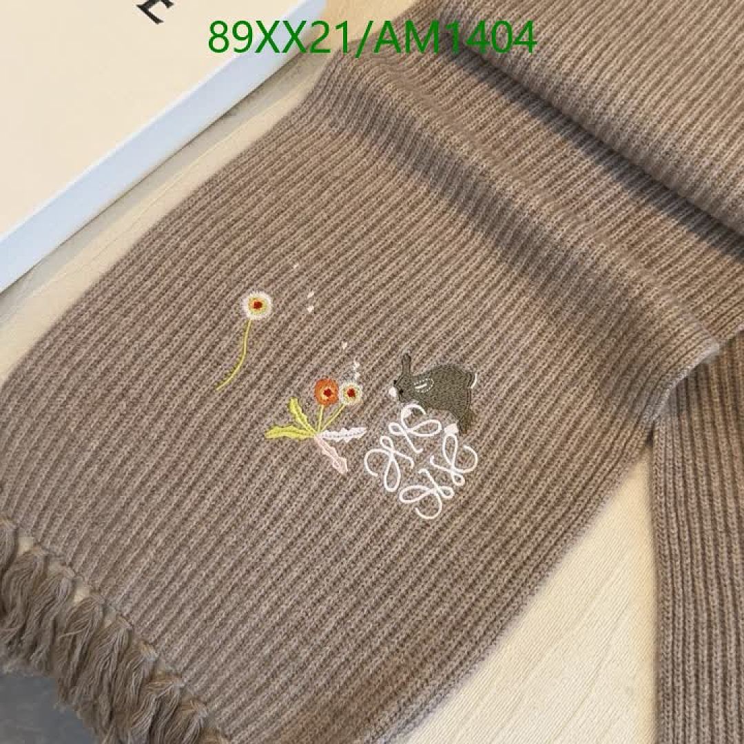 Loewe-Scarves Code: AM1404 $: 89USD