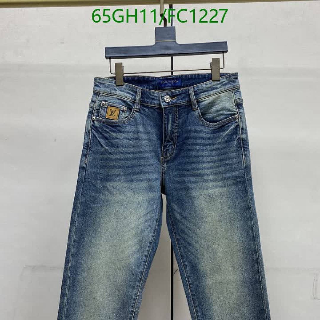 LV-Clothing Code: FC1227 $: 65USD
