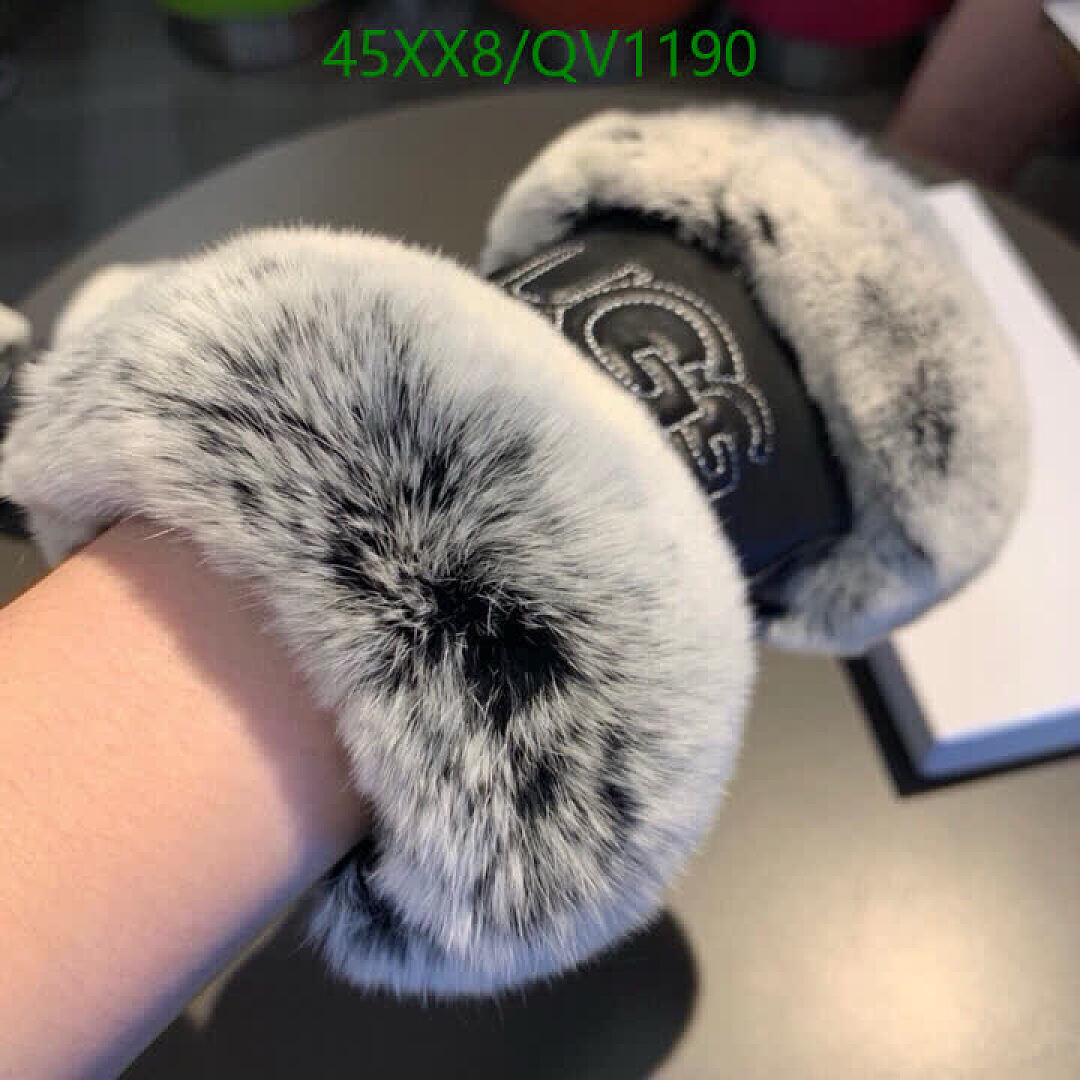 UGG-Gloves Code: QV1190 $: 45USD