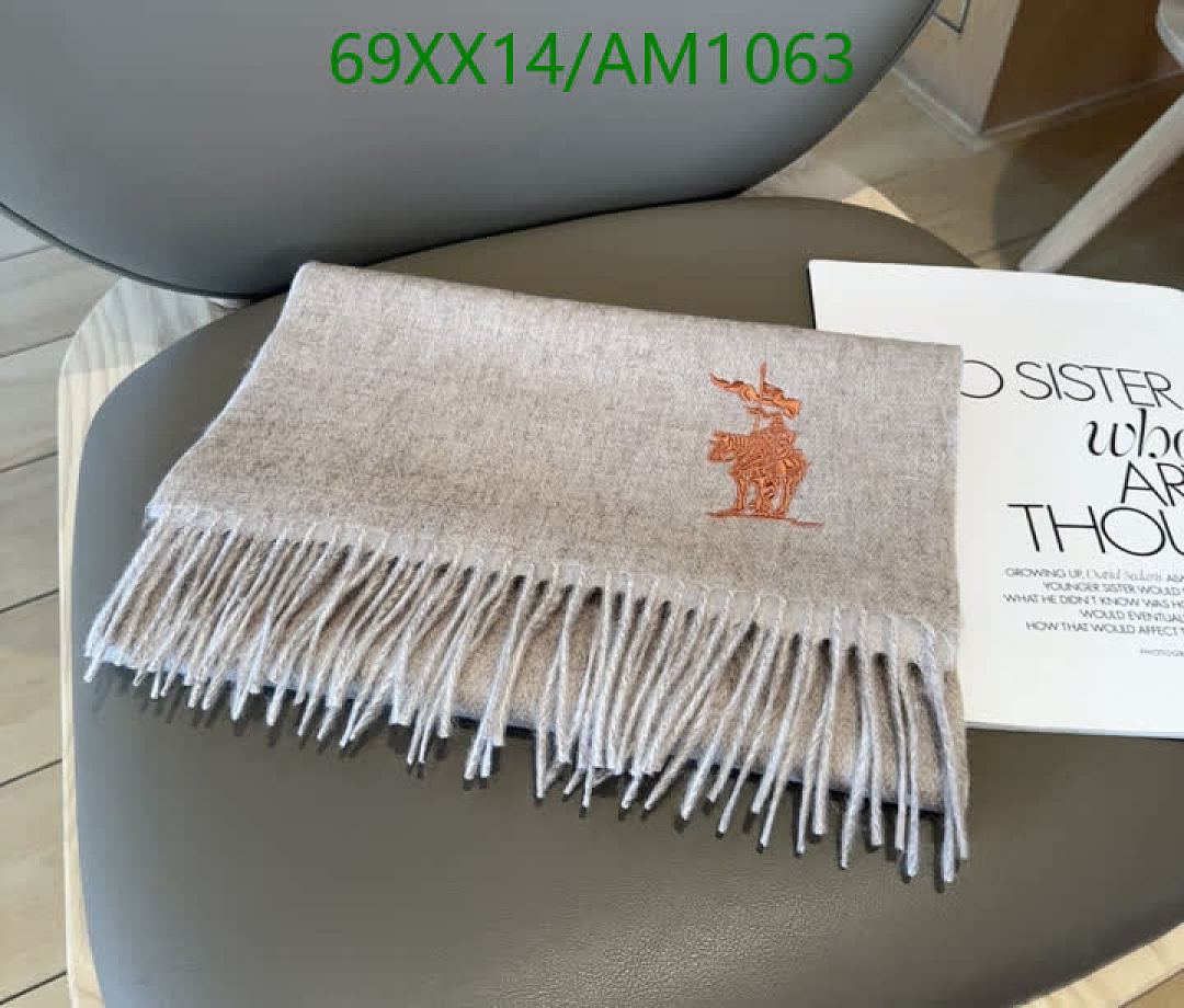 Burberry-Scarves Code: AM1063 $: 69USD