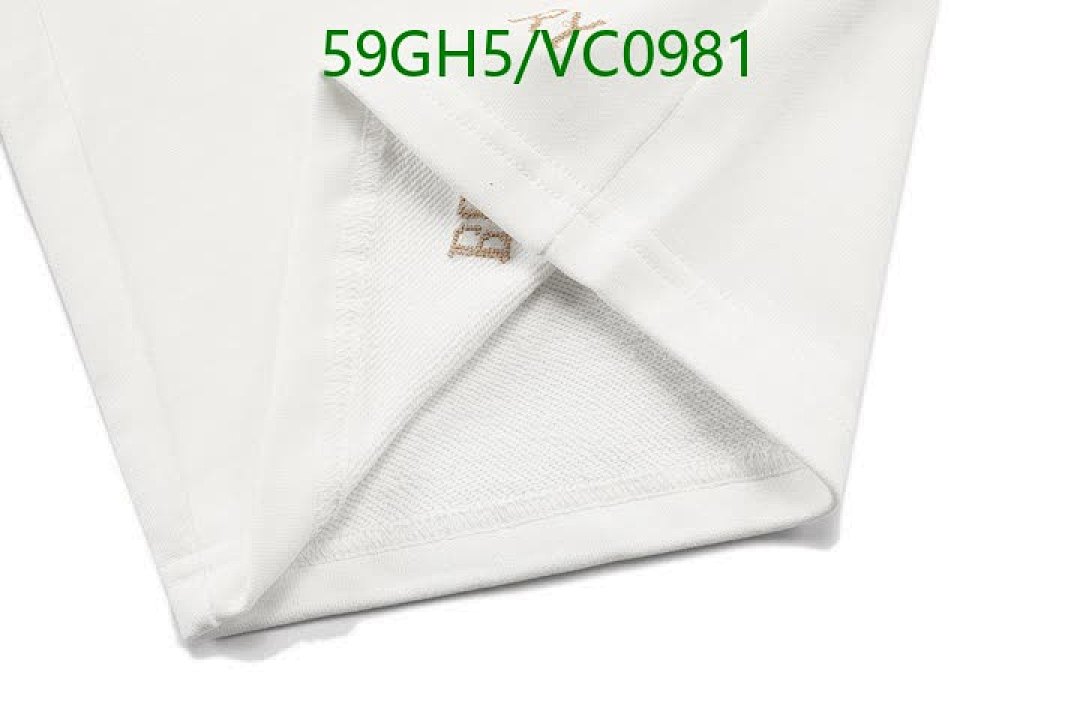 Burberry-Clothing Code: VC0981 $: 59USD