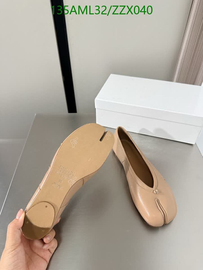 MM6-Women Shoes Code: ZZX040 $: 135USD
