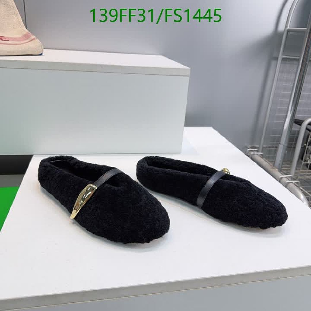 BV-Women Shoes Code: FS1445 $: 139USD