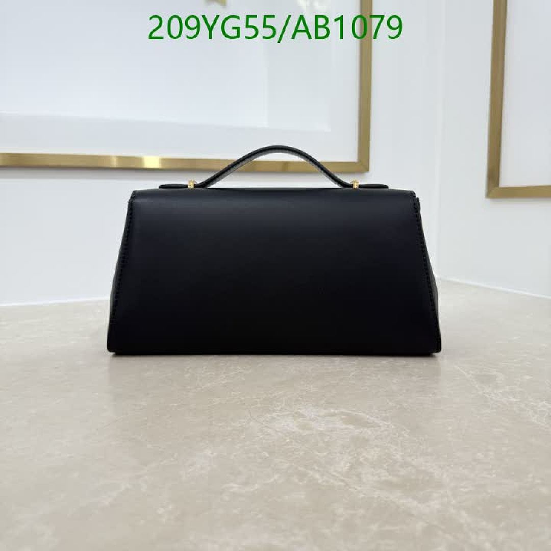 Dior-BagsMirror Quality Code: AB1079 $: 209USD