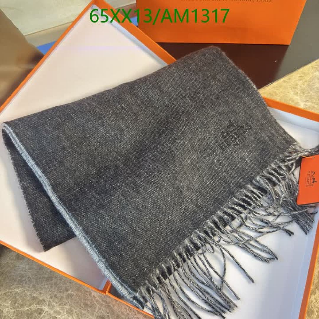 Hermes-Scarves Code: AM1317 $: 65USD