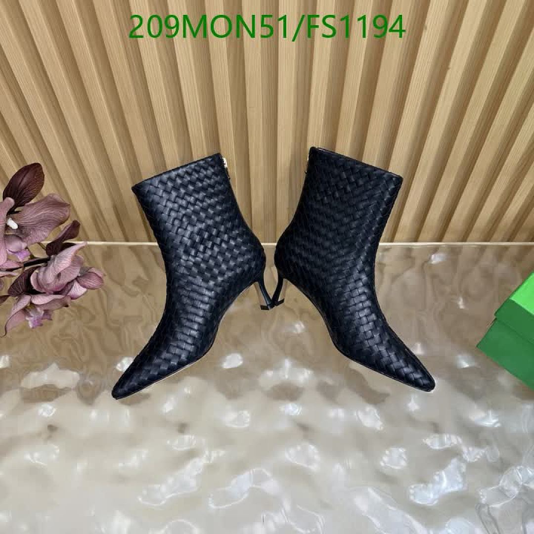 BV-Women Shoes Code: FS1194 $: 209USD
