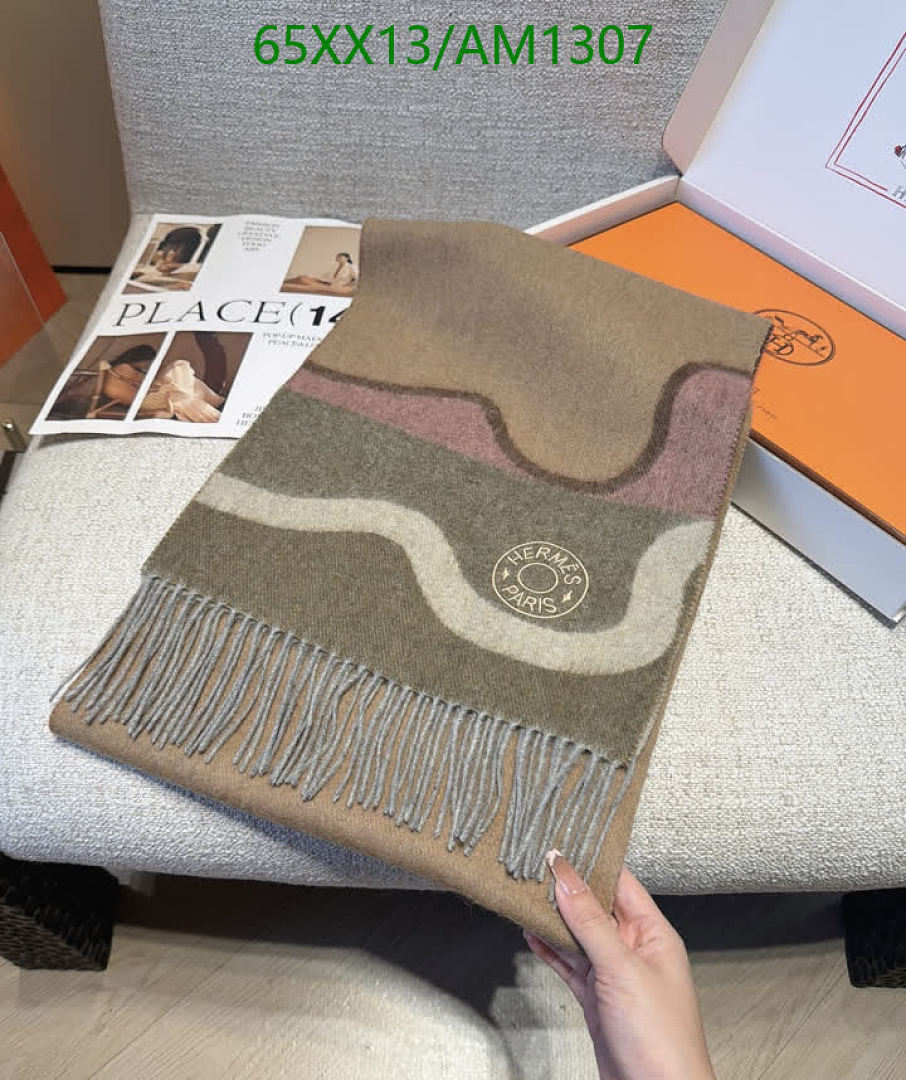 Hermes-Scarves Code: AM1307 $: 65USD