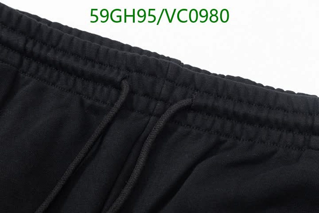 Burberry-Clothing Code: VC0980 $: 59USD