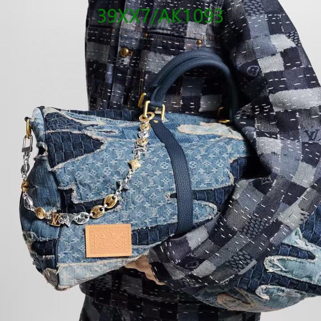 LV-Keychains & Charms Code: AK1093 $: 39USD
