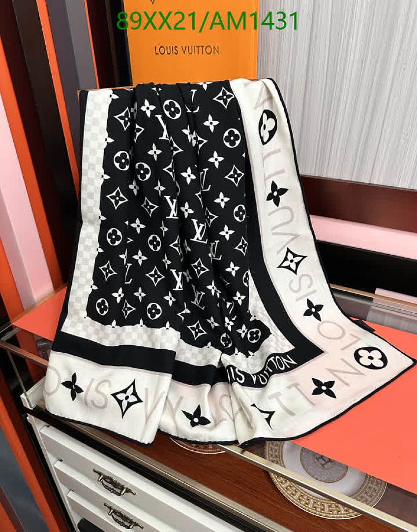 LV-Scarves Code: AM1431 $: 89USD