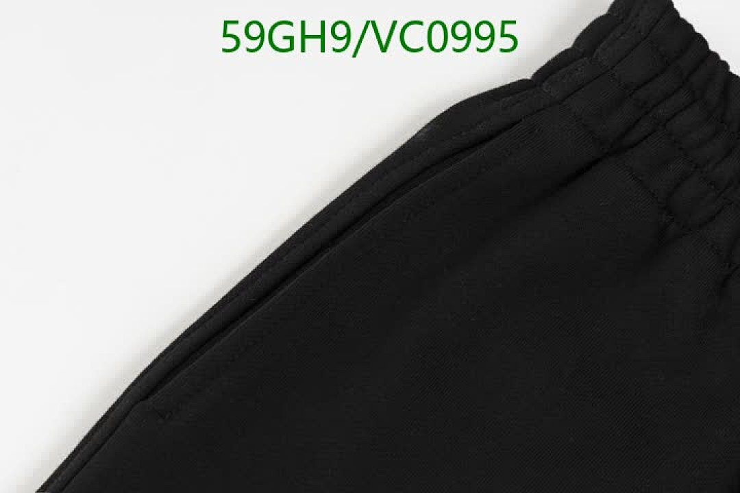 Burberry-Clothing Code: VC0995 $: 59USD