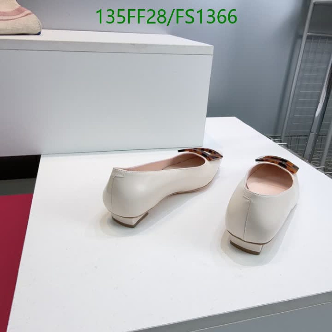 Roger Vivier-Women Shoes Code: FS1366 $: 135USD