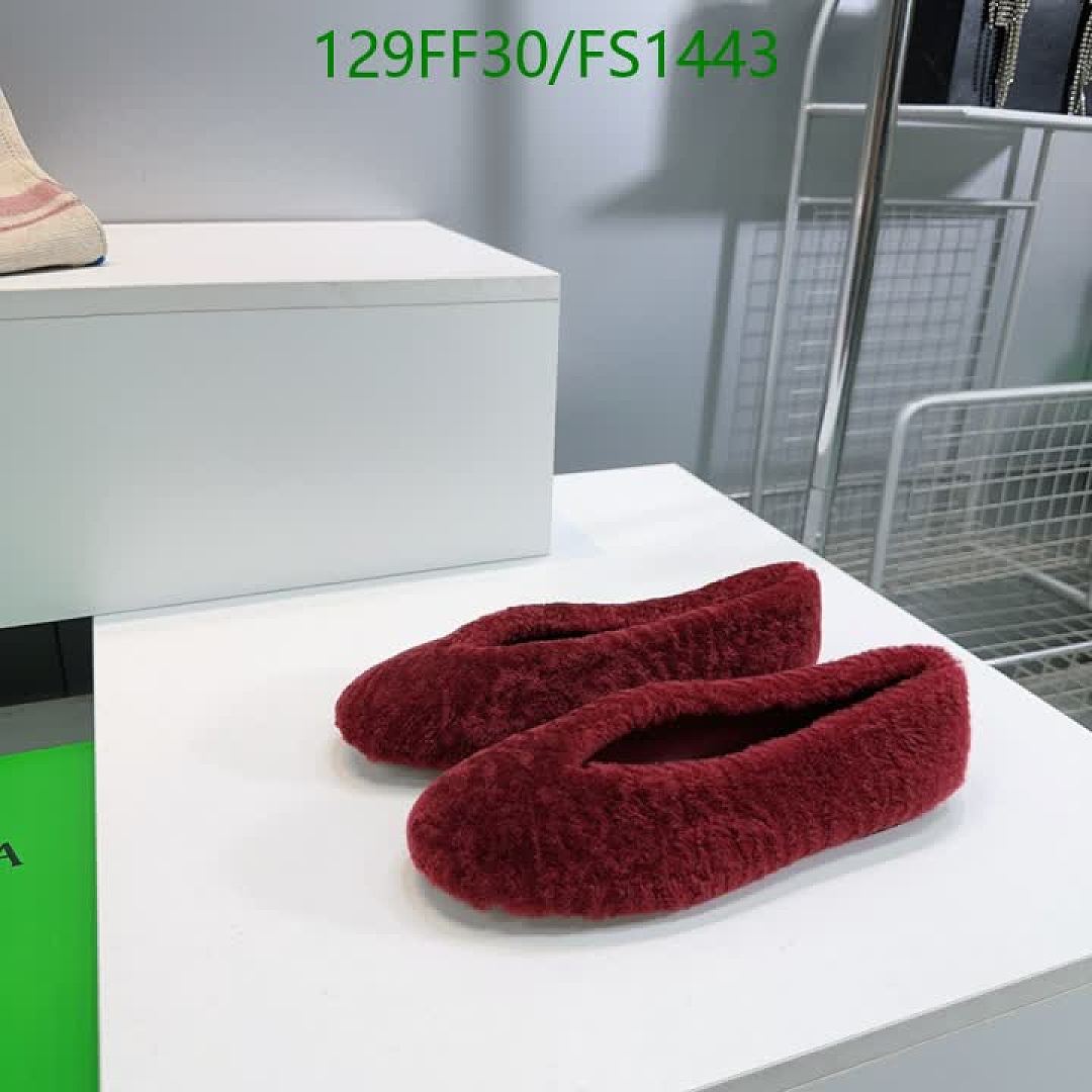 BV-Women Shoes Code: FS1443 $: 129USD