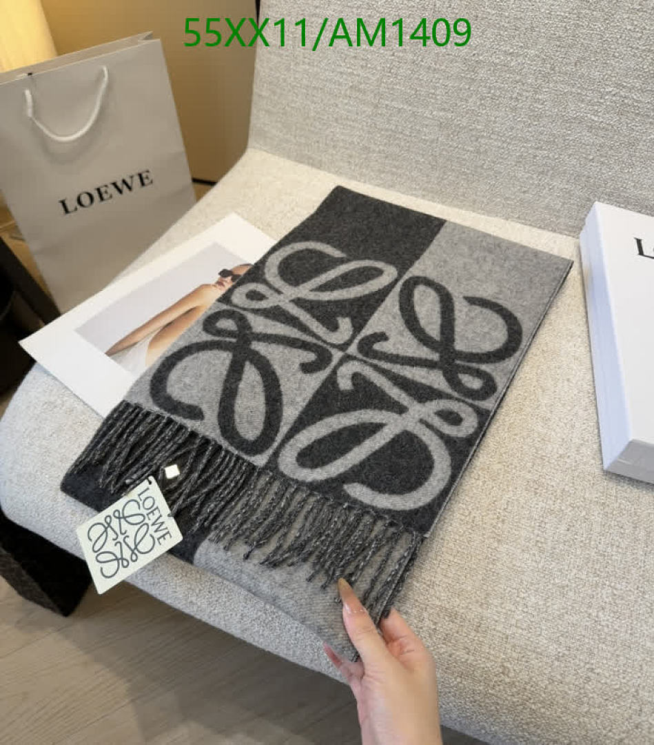 Loewe-Scarves Code: AM1409 $: 55USD