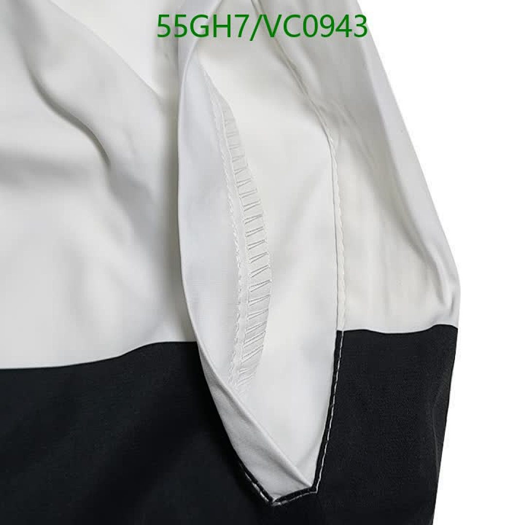 Balenciaga-Clothing Code: VC0943 $: 55USD