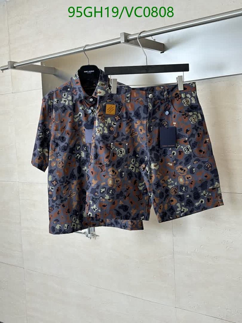 LV-Clothing Code: VC0808 $: 95USD