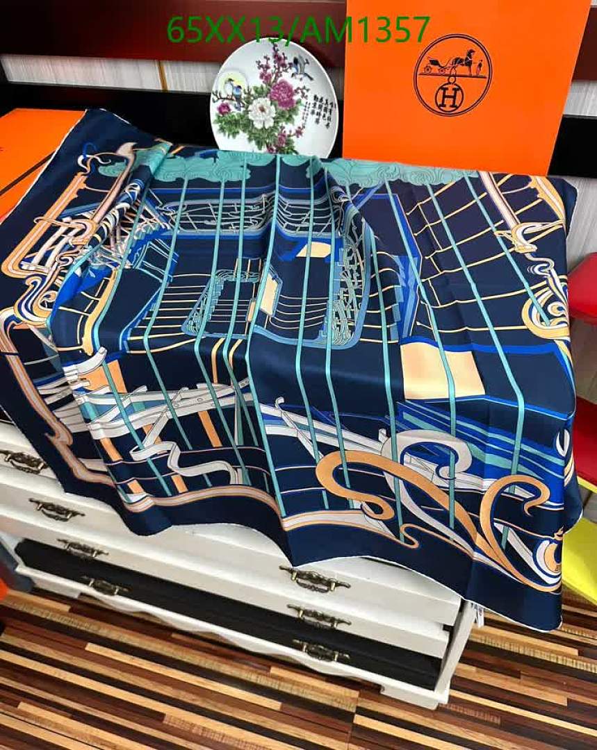Hermes-Scarves Code: AM1357 $: 65USD