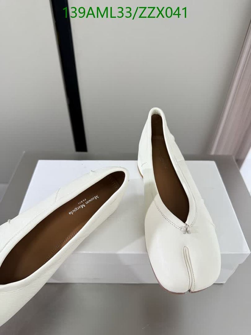 MM6-Women Shoes Code: ZZX041 $: 139USD