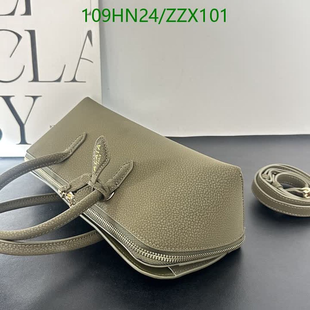 Alaia-Bags4A Quality Code: ZZX101 $: 109USD
