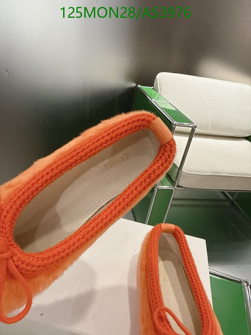Celine-Women Shoes Code: AS3976 $: 125USD