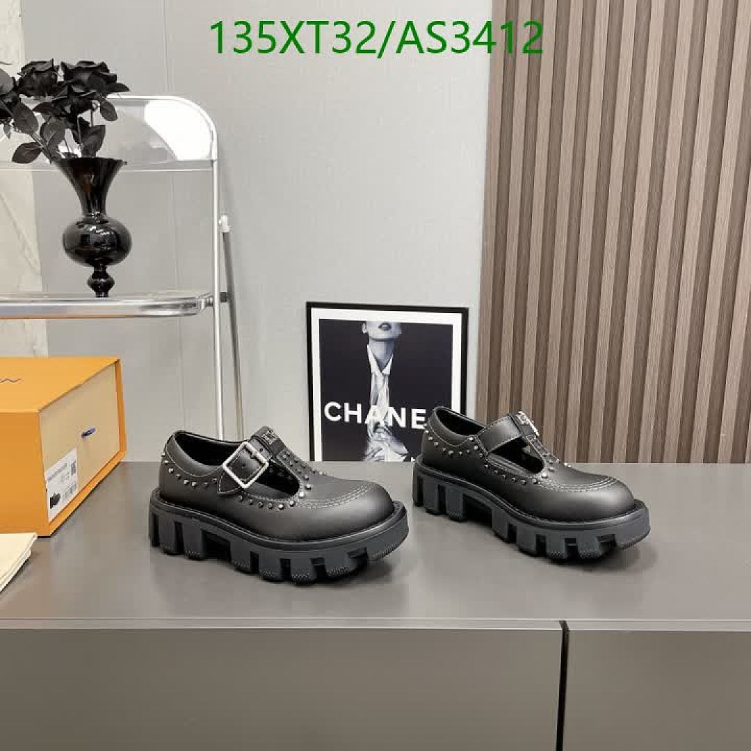 LV-Women Shoes Code: AS3412 $: 135USD