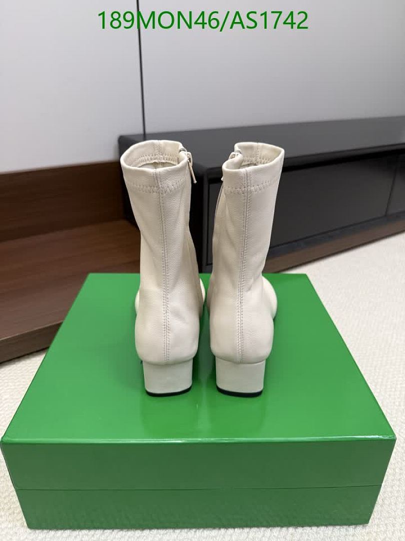 BV-Women Shoes Code: AS1742 $: 189USD