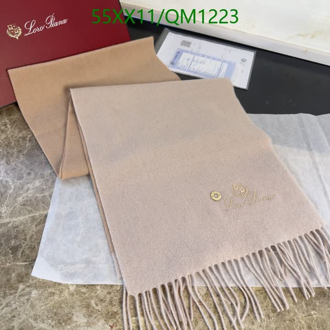 Loro Piana-Scarves Code: QM1223 $: 55USD