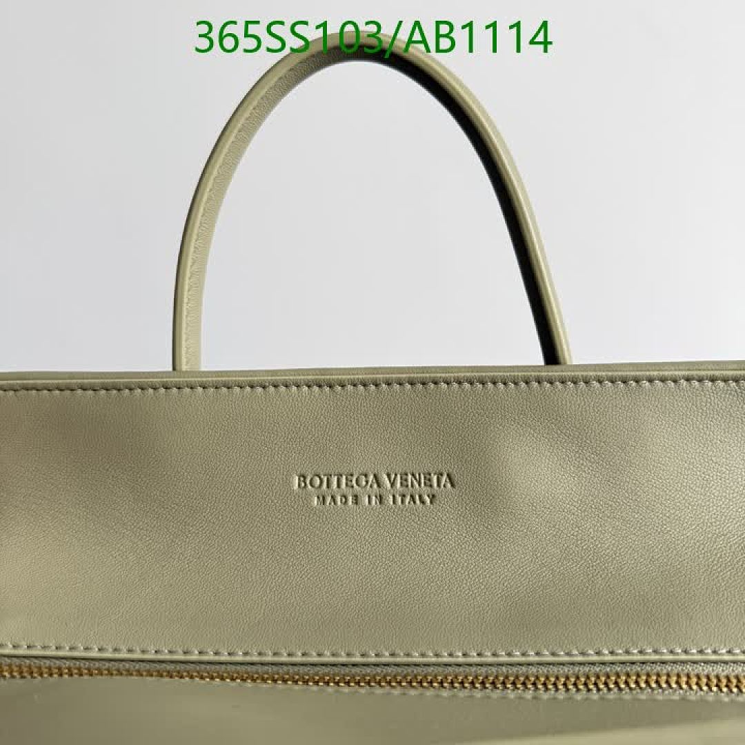 BV-BagsMirror Quality Code: AB1114 $: 365USD