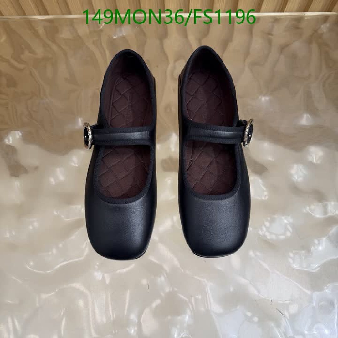 BV-Women Shoes Code: FS1196 $: 149USD