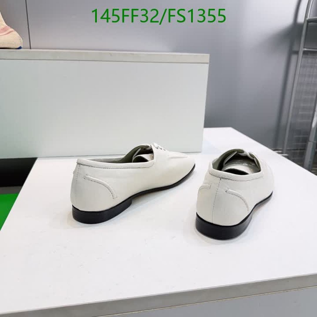 BV-Women Shoes Code: FS1355 $: 145USD