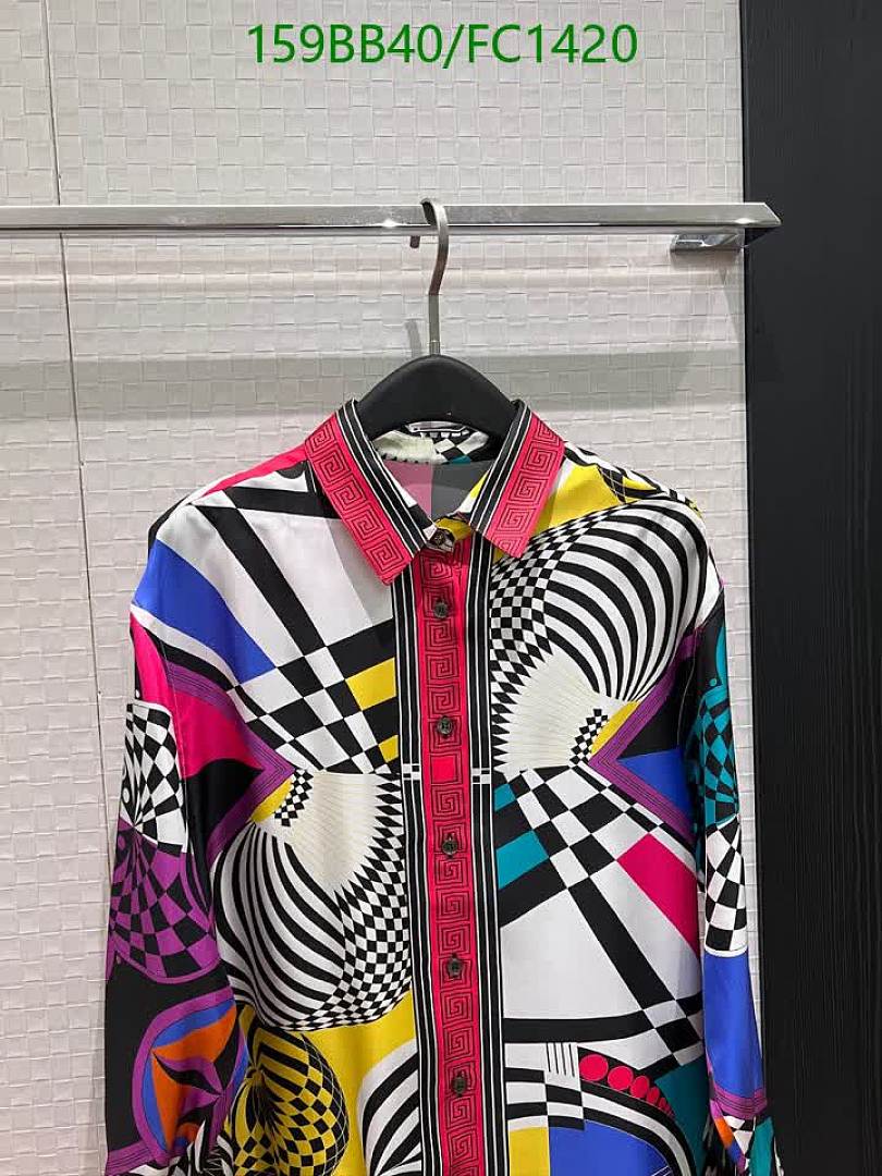 Versace-Clothing Code: FC1420 $: 159USD