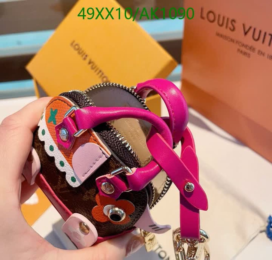 LV-Keychains & Charms Code: AK1090 $: 49USD