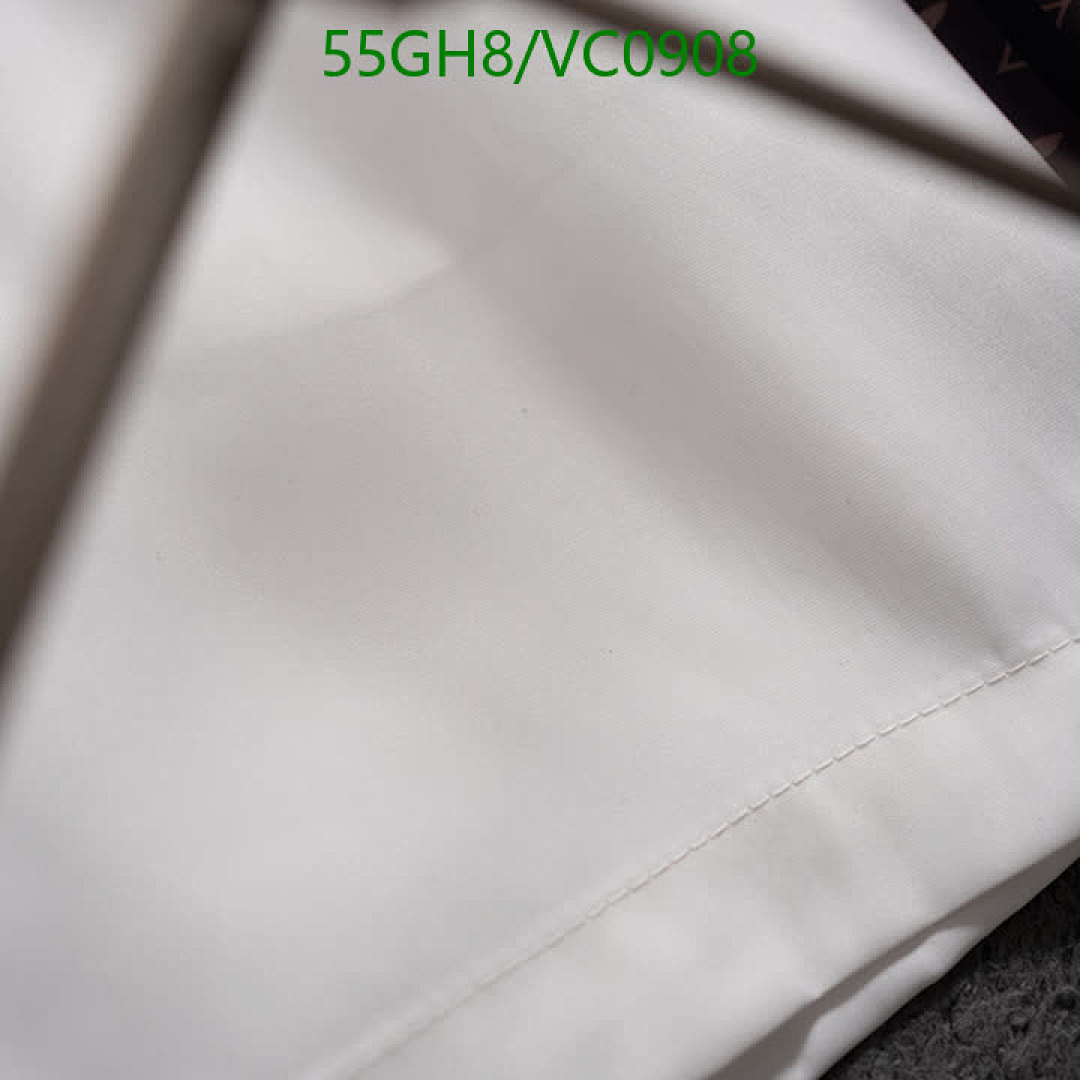 LV-Clothing Code: VC0908 $: 55USD