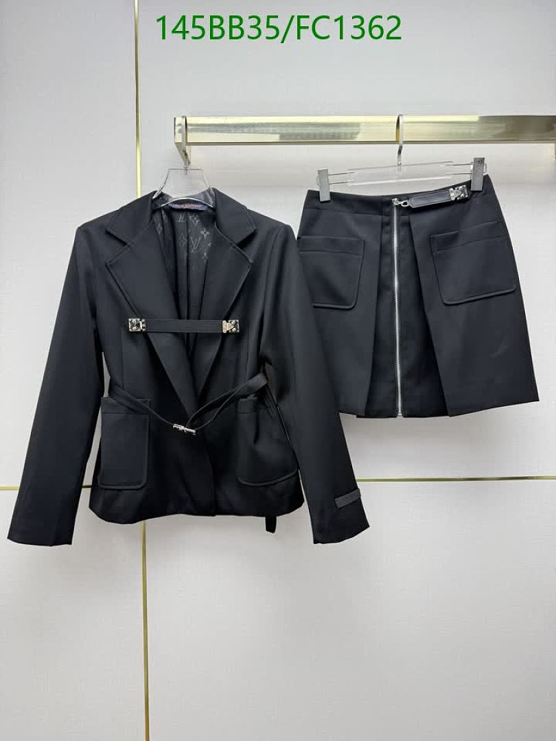 LV-Clothing Code: FC1362 $: 145USD