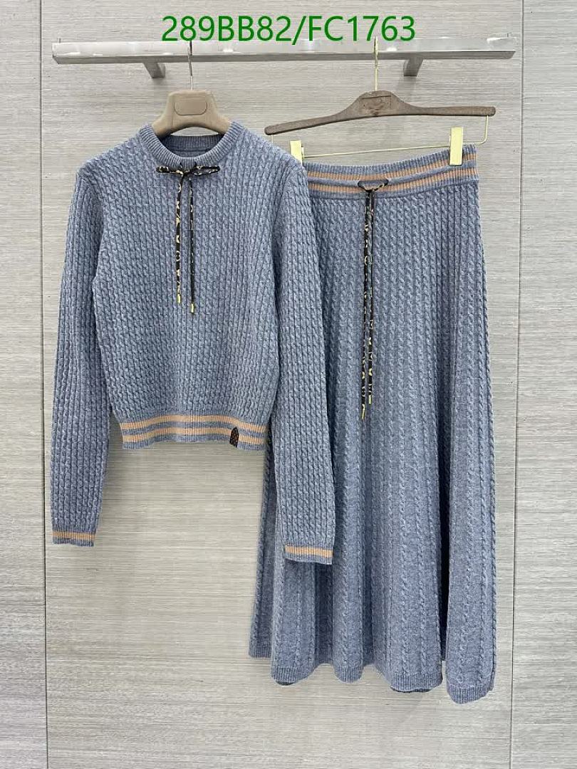 LV-Clothing Code: FC1763 $: 289USD