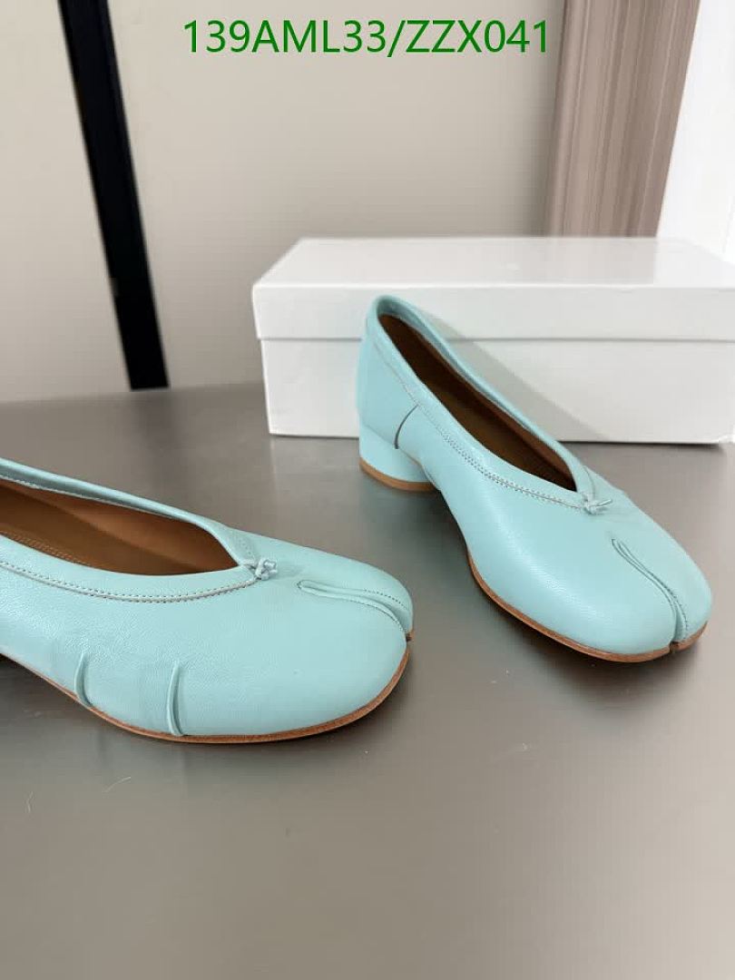 MM6-Women Shoes Code: ZZX041 $: 139USD