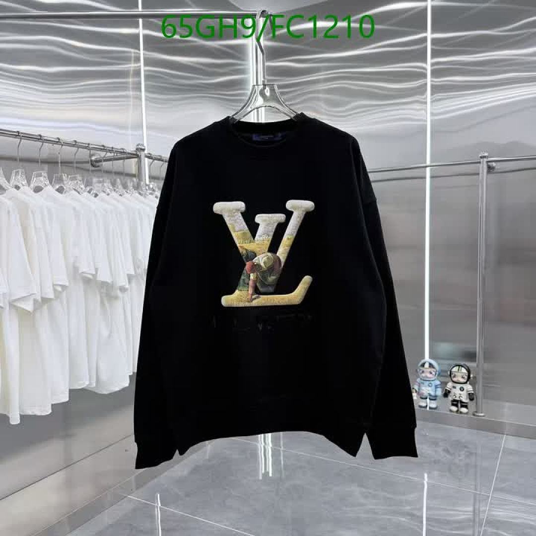 LV-Clothing Code: FC1210 $: 65USD