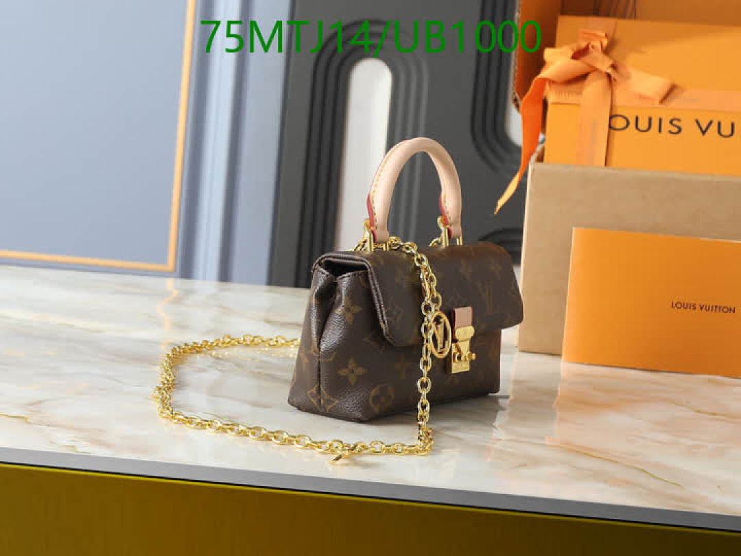 LV-Bags4A Quality Code: UB1000 $: 75USD