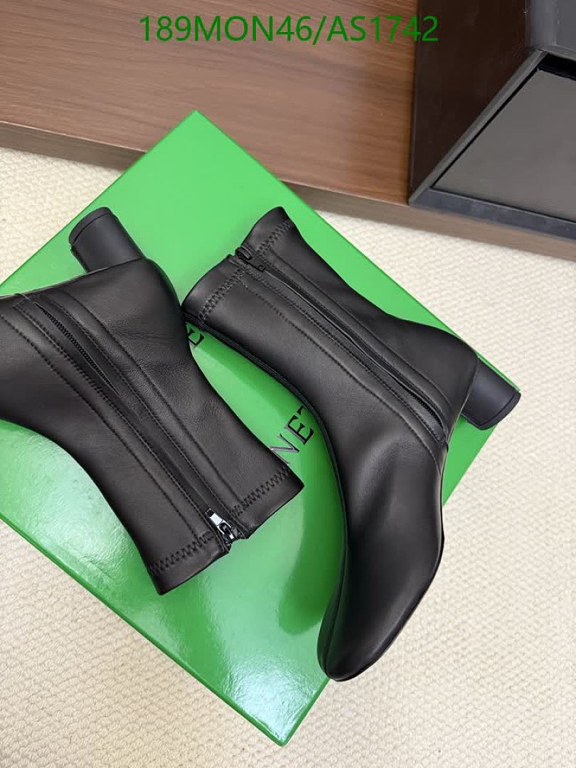 BV-Women Shoes Code: AS1742 $: 189USD