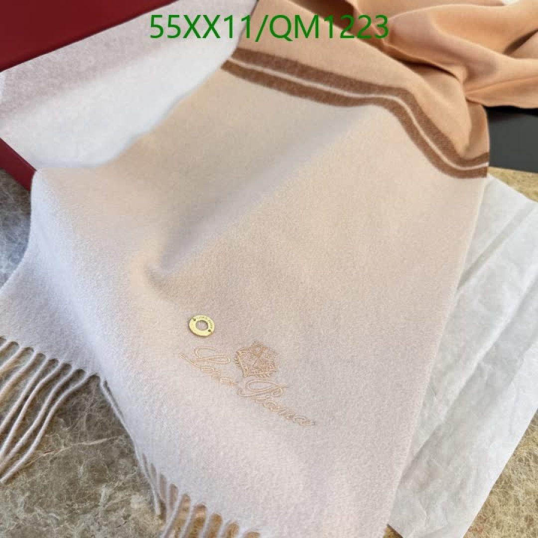 Loro Piana-Scarves Code: QM1223 $: 55USD