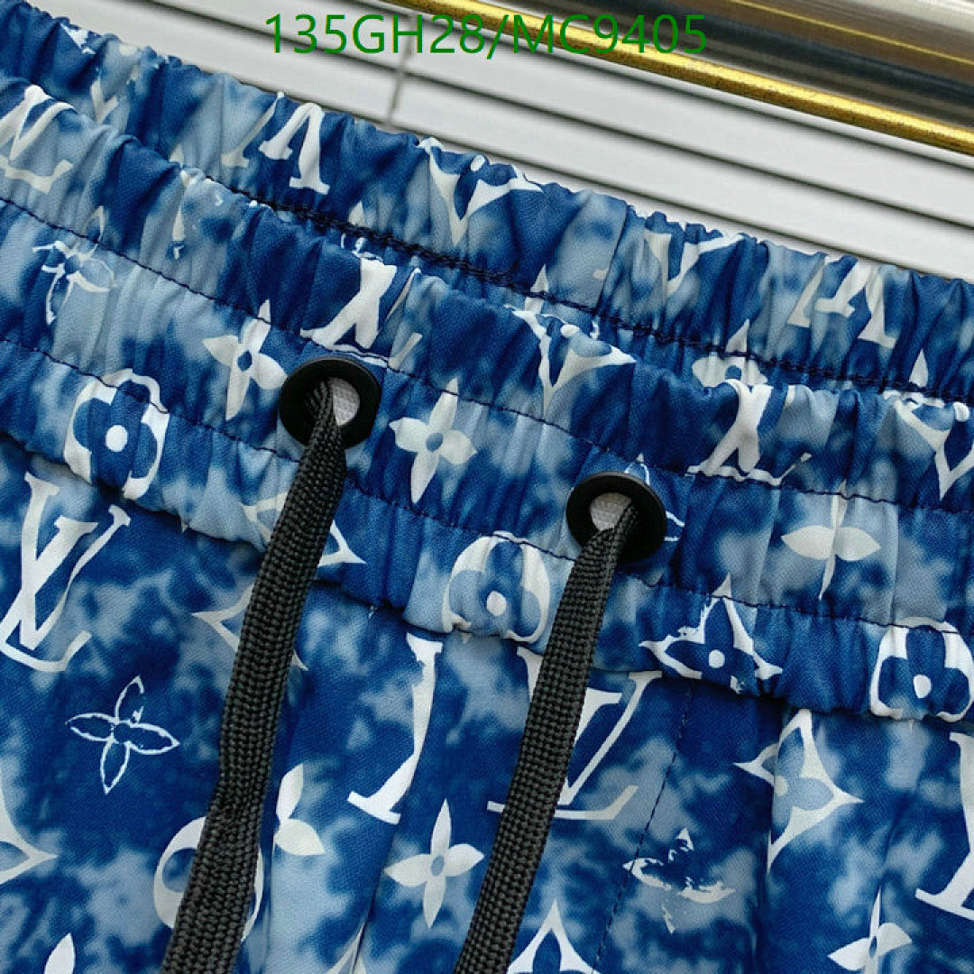 LV-Clothing Code: MC9405 $: 135USD