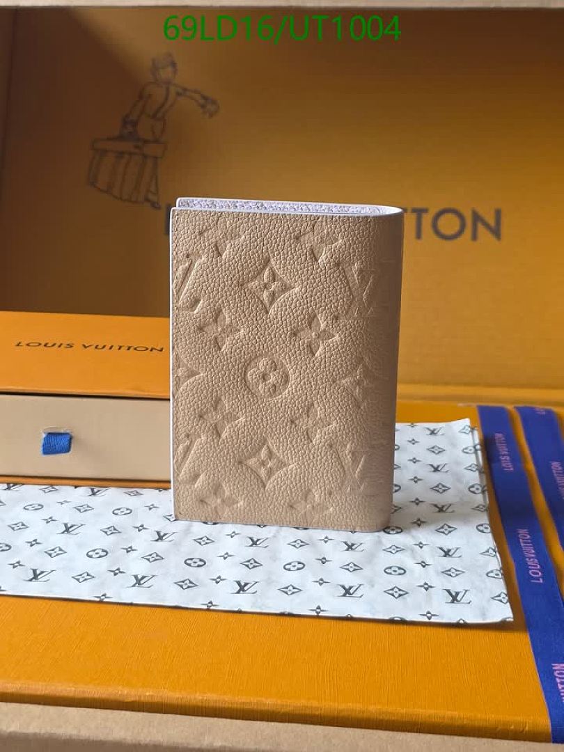 LV-WalletsMirror Quality Code: UT1004 $: 69USD