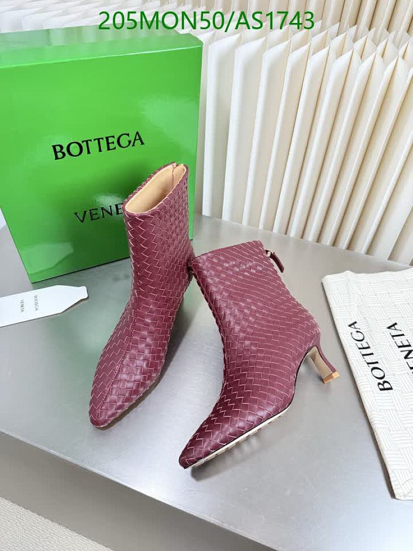 BV-Women Shoes Code: AS1743 $: 205USD