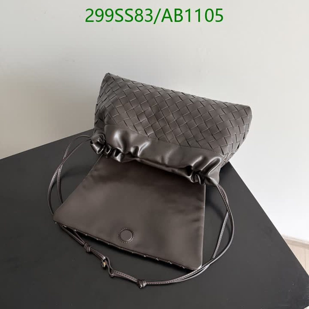 BV-BagsMirror Quality Code: AB1105 $: 299USD