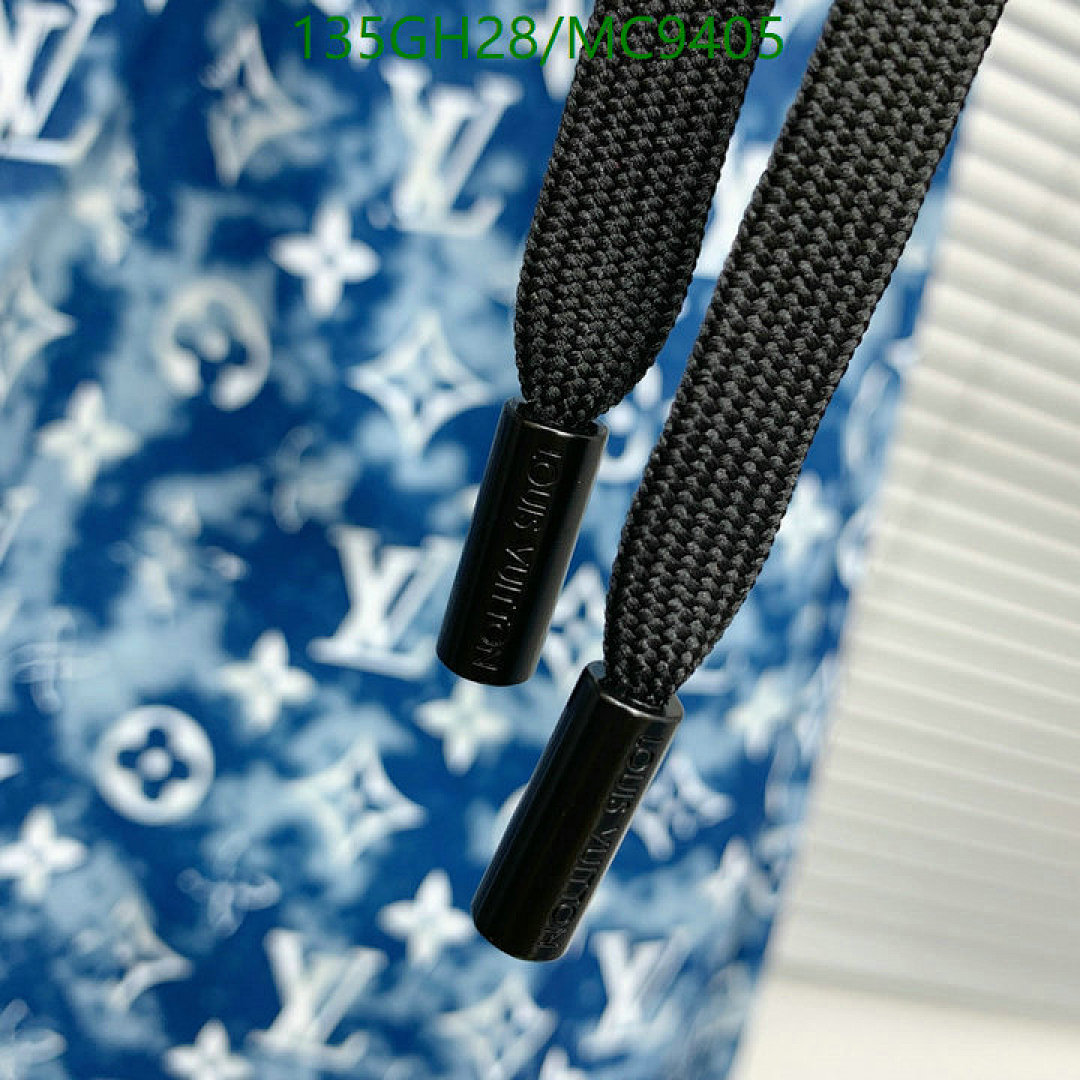 LV-Clothing Code: MC9405 $: 135USD