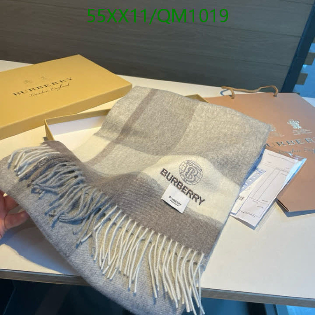 Burberry-Scarves Code: QM1019 $: 55USD