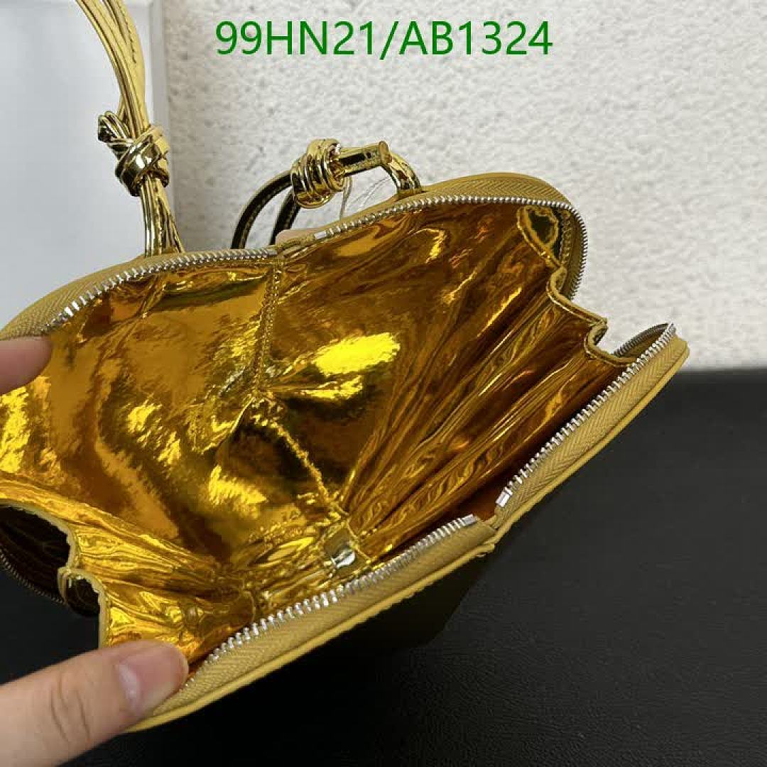Alaia-Bags-4A Quality Code: AB1324 $: 99USD